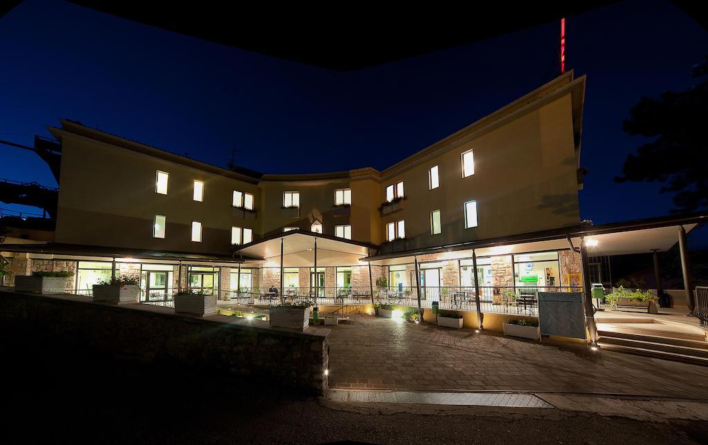 Hotel Delle Rose Cascia Ngoại thất bức ảnh