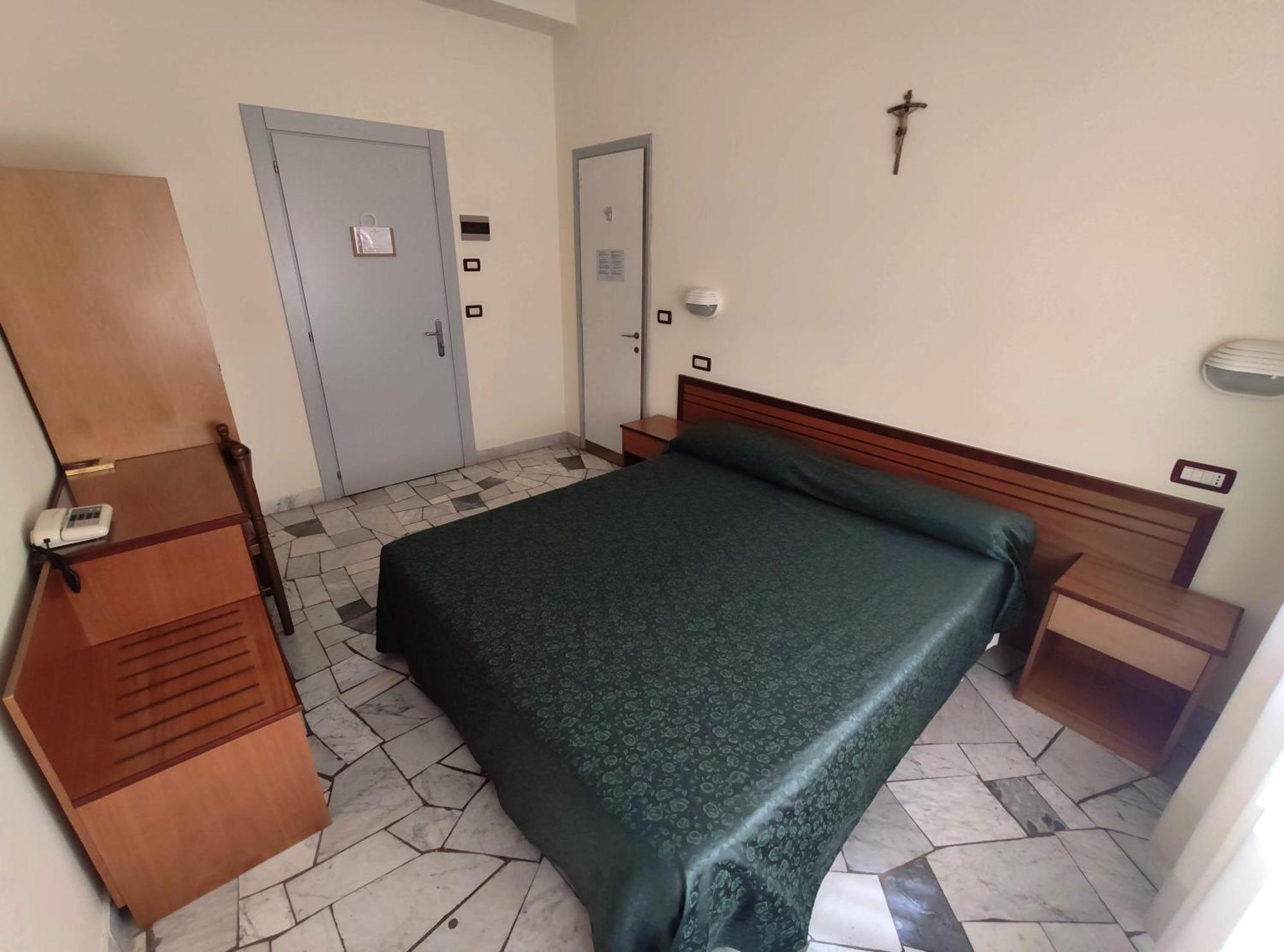 Hotel Delle Rose Cascia Phòng bức ảnh