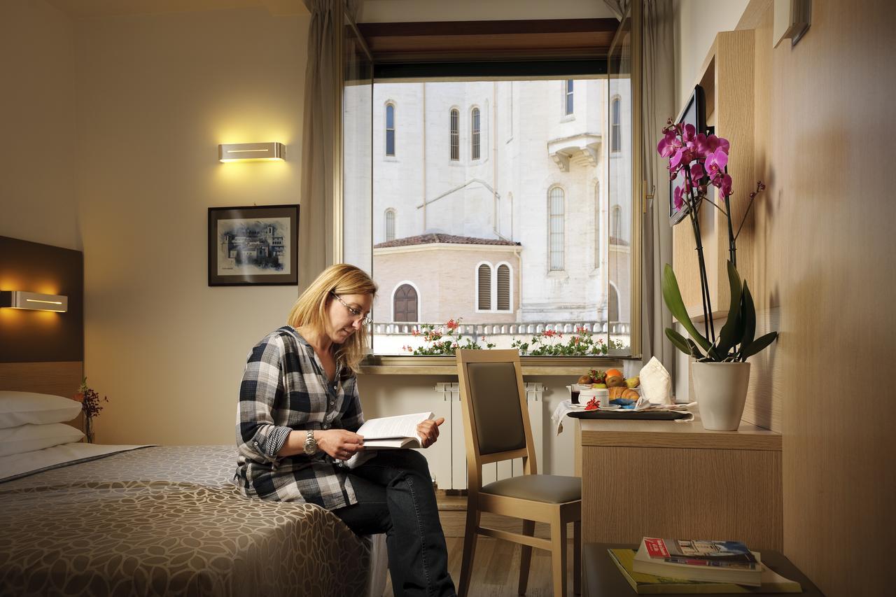Hotel Delle Rose Cascia Ngoại thất bức ảnh