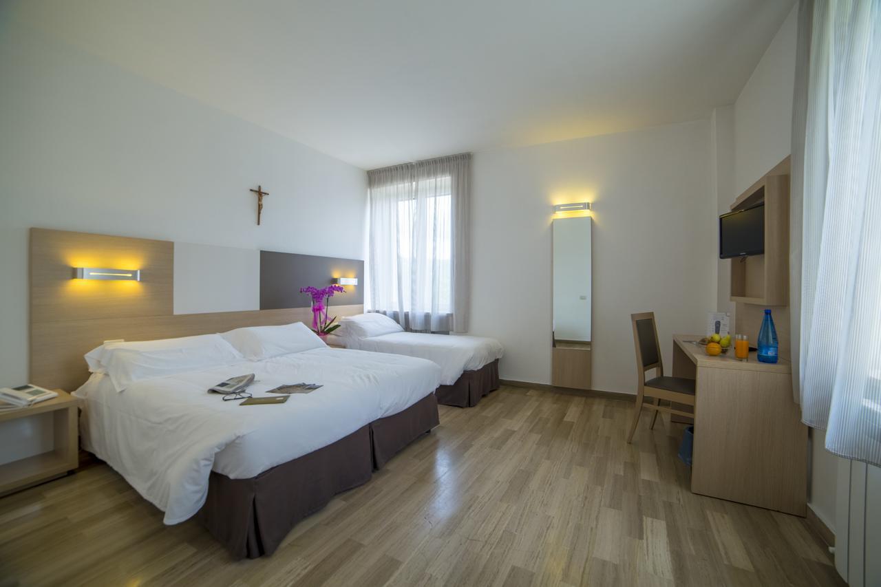 Hotel Delle Rose Cascia Ngoại thất bức ảnh