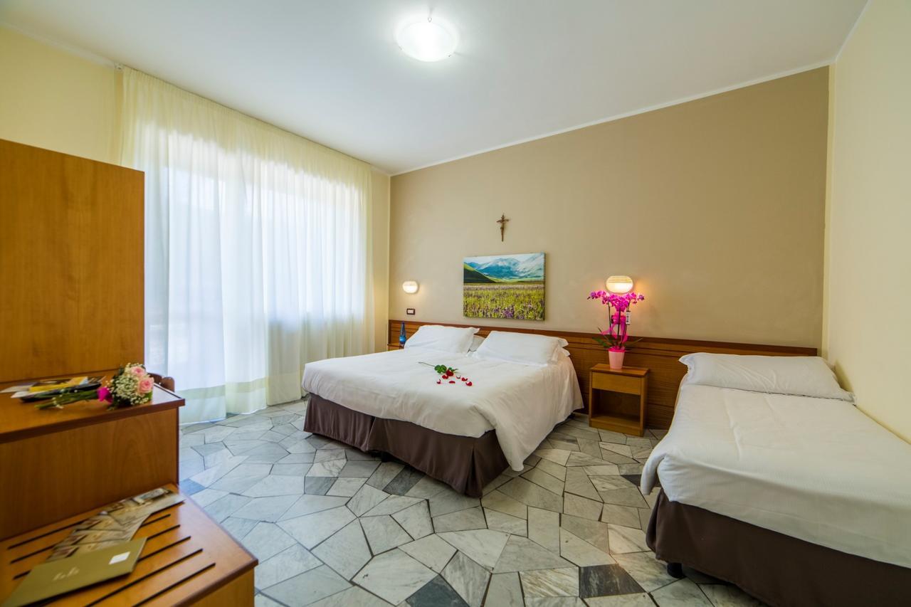 Hotel Delle Rose Cascia Ngoại thất bức ảnh